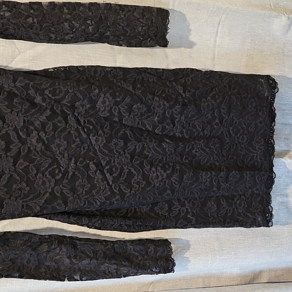 Moda International Elegant Black Lace Dress - Picture 4 of 17